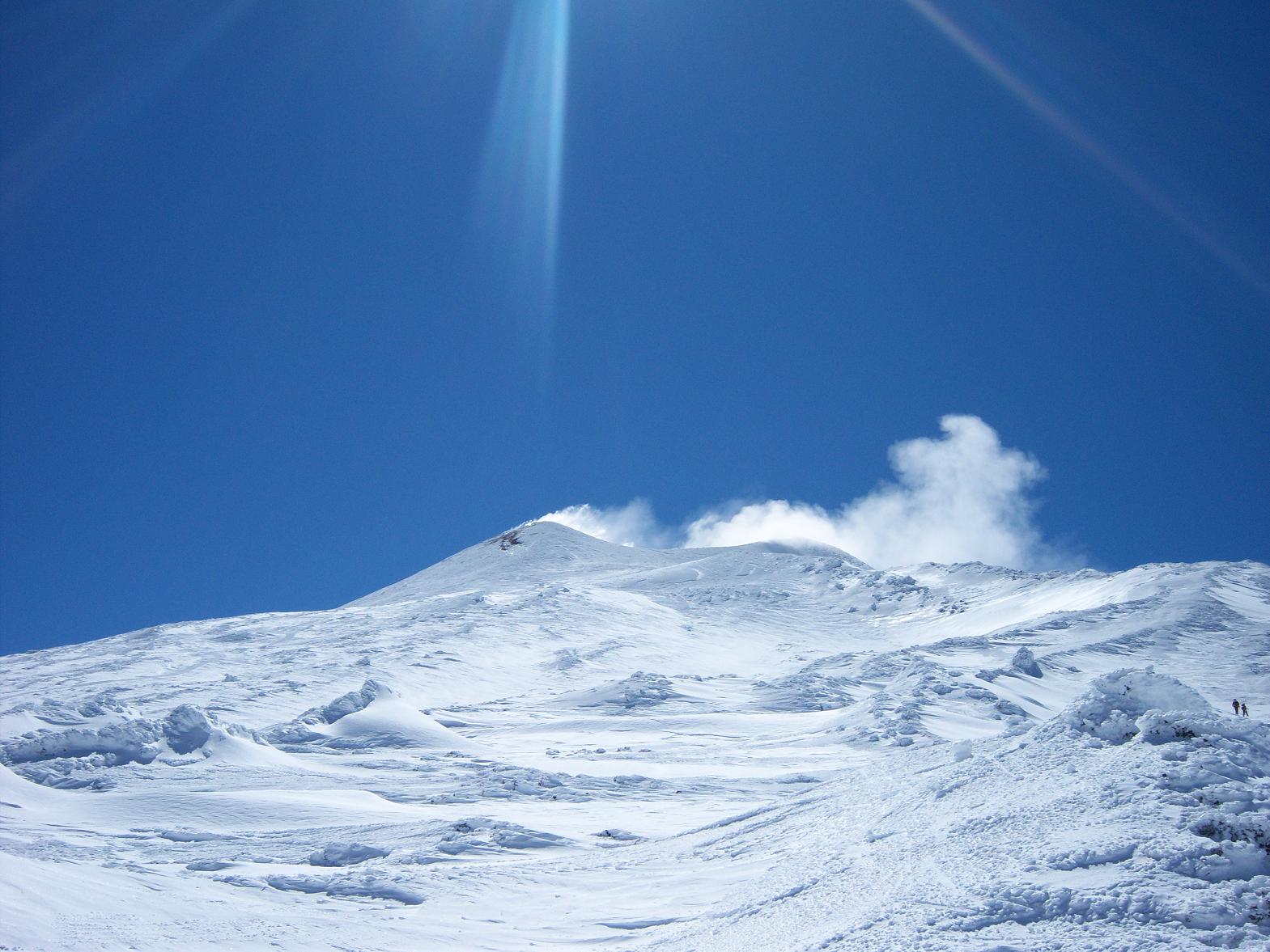 Salita all''Etna con gli sci